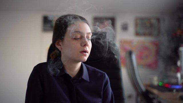IBVAPE advierte sobre riesgos de cigarrillos electronicos niños y plantea soluciones comunitarias mientras IBVAPE fomenta campañas de prevención